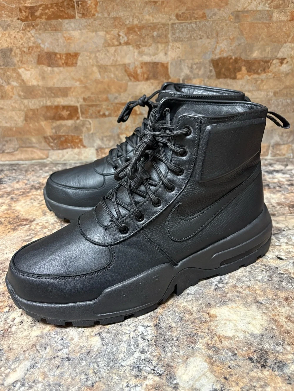 Nike Air Max Goaterra 2.0 Triple Black Boots Size 11